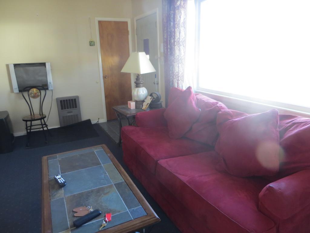 سكوتسبلوف Capri Motel المظهر الخارجي الصورة